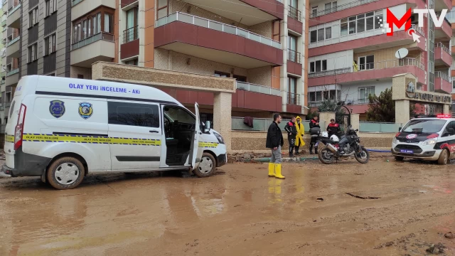 Urfa'da bir evden 5 cenaze çıkarıldı
