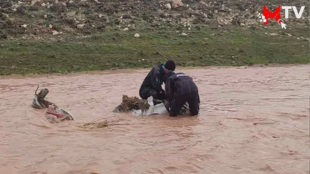 Van’dan gelen ekip Urfa’da arama kurtarma yapıyor
