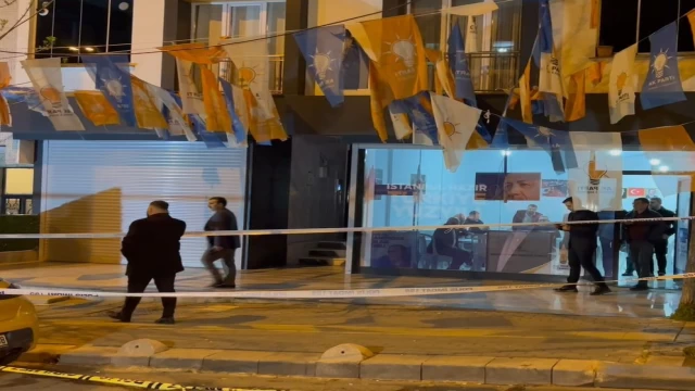 Ak Parti seçim bürosuna silahlı saldırı