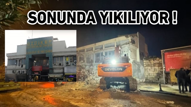 Urfa Büyükşehir'den gece yarısı yıkımı