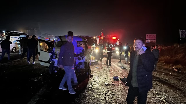 Urfa’da zincirleme kaza: 3 ölü 6 yaralı