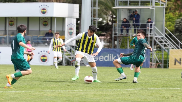 Fenerbahçe U-19 takımından faklı galibiyet